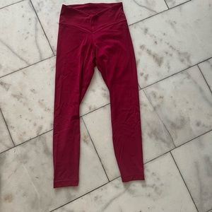 V align leggings lululemon size 6